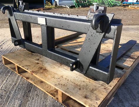 tractor mounted pallet forks